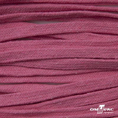 Шнур плетеный d-8 мм плоский, 70% хлопок 30% полиэстер, уп.85+/-1 м, цв.1029-розовый - купить в Омске. Цена: 735 руб.